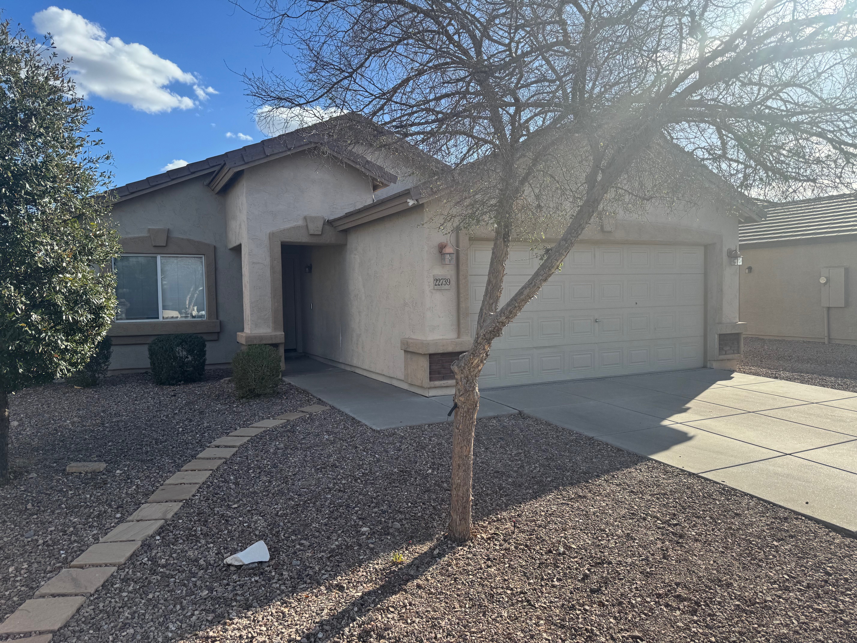 941 - 22739 West Papago Street